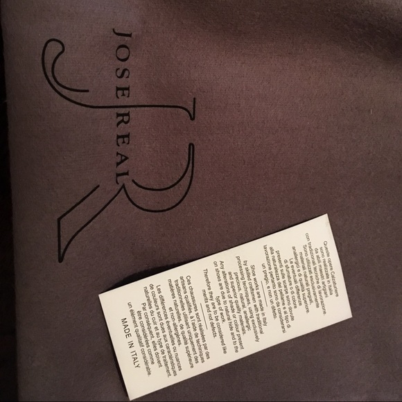 FINAL $$$ (reg $425) * SLEEK ITALIAN LEATHER SHOES - Picture 8 of 8